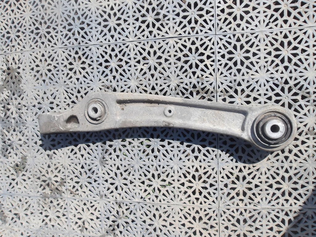 фото №1, Важіль лівий передній audi q7 4m