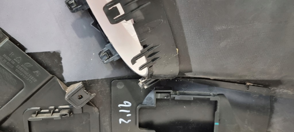 фото №11, Бампер задняя правый lotus eletre