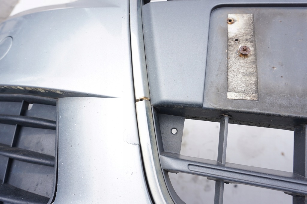 фото №7, Бампер перед противотуманные фары audi a4 b8 ly7g