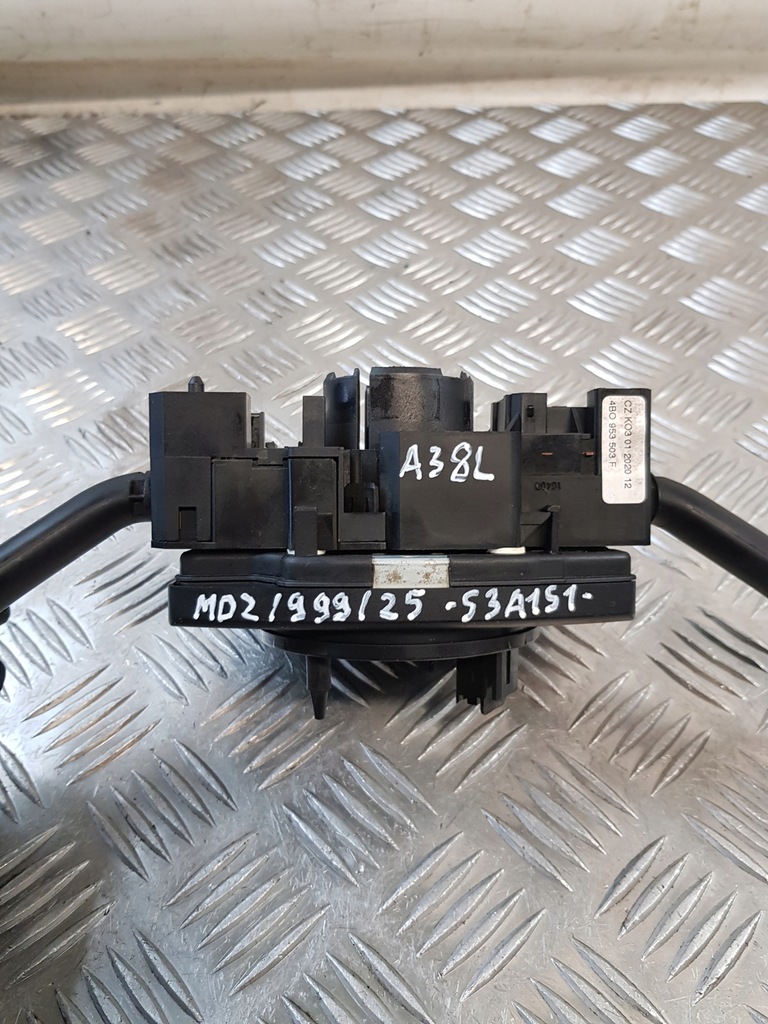 фото №6, Переключатель комбинированный лента j0959654ac 4b0953503f audi a3 8l 00r-