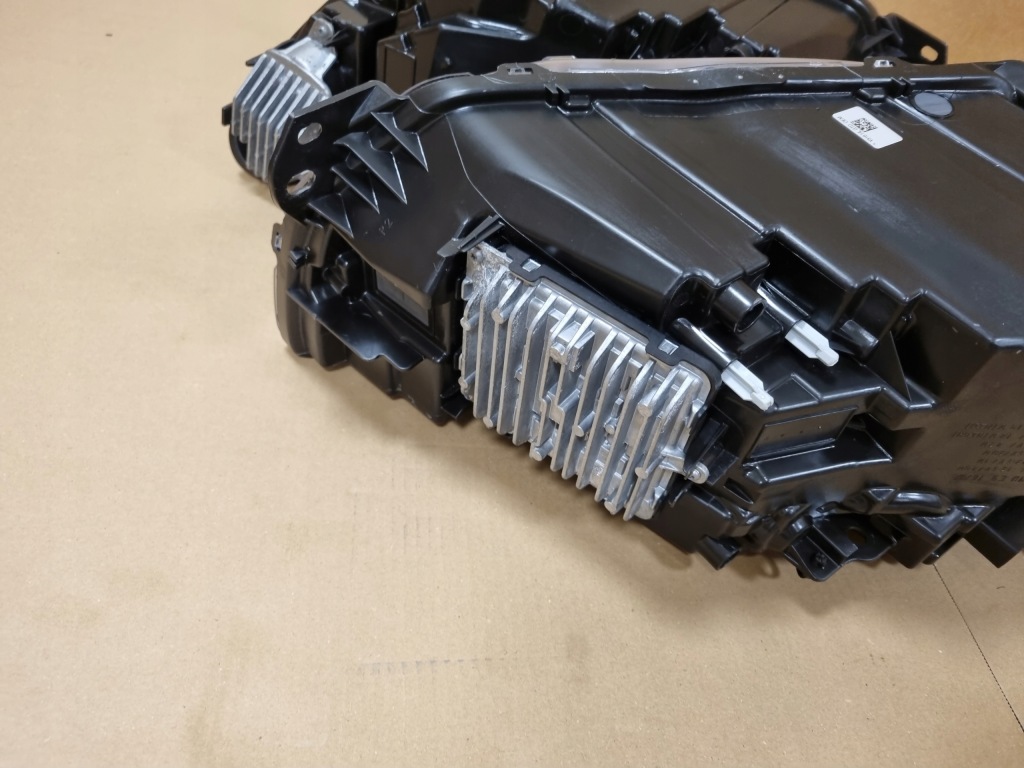 Volvo xc40 full led фонари фара левая правый Доставка