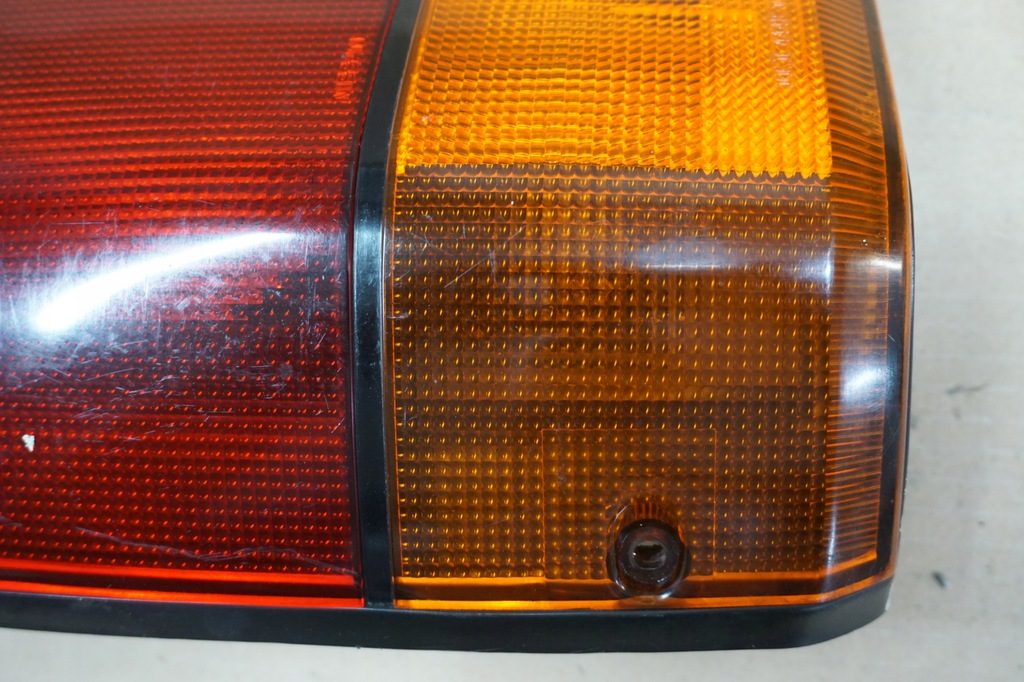 фото №9, Nissan patrol лампа левый задняя левая задняя w крыло gr y60