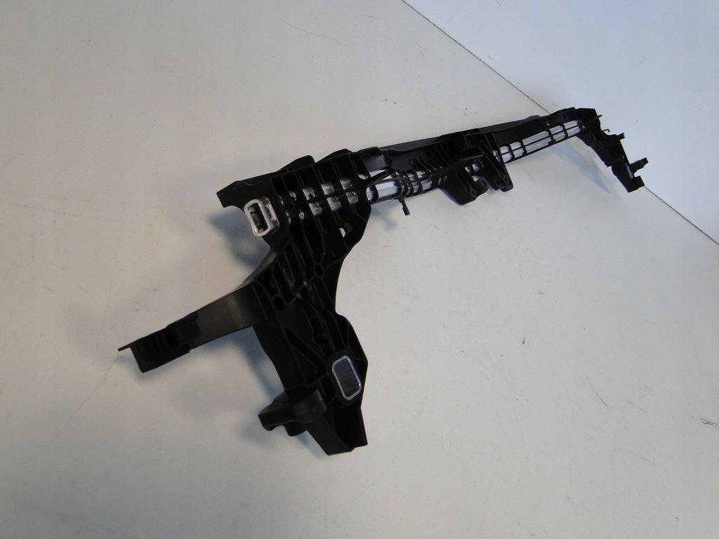 фото №9, Mercedes e klasa w213 213 pas верхний усилитель