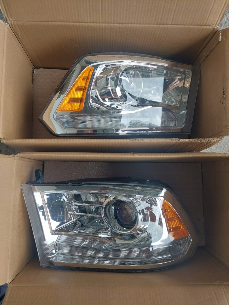 Dodge ram 2013-2018 фара правый  + левая светлая led линза комплект Недорого