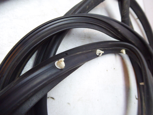 фото №6, Mg zs lift 2023- прокладка дверь перед левая 5d