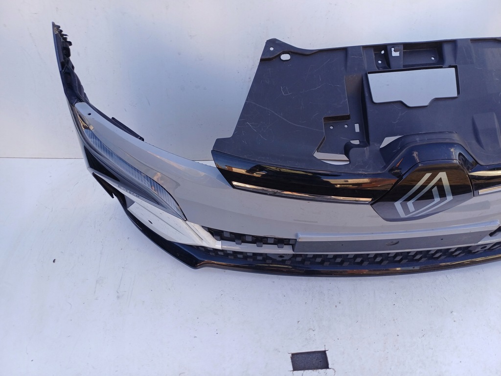 фото №5, Бампер перед renault megane v e-tech