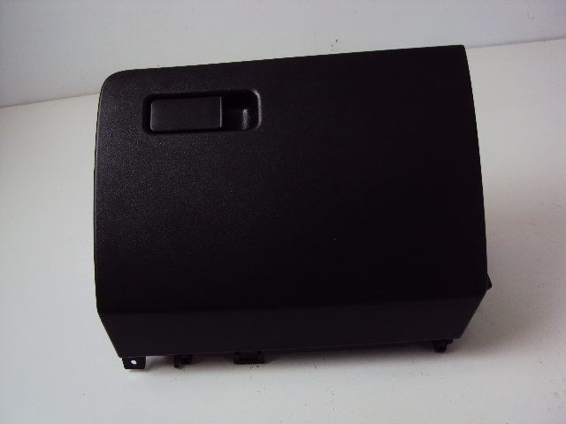 фото №2, Бардачок пасажира infiniti q30s 2.2 d 16 r