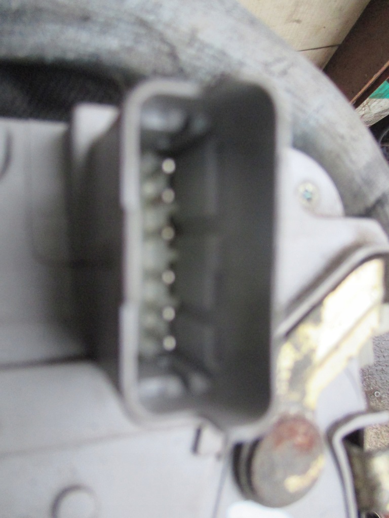 фото №9, Замок лівий перед citroen c5 01-04 6 pin