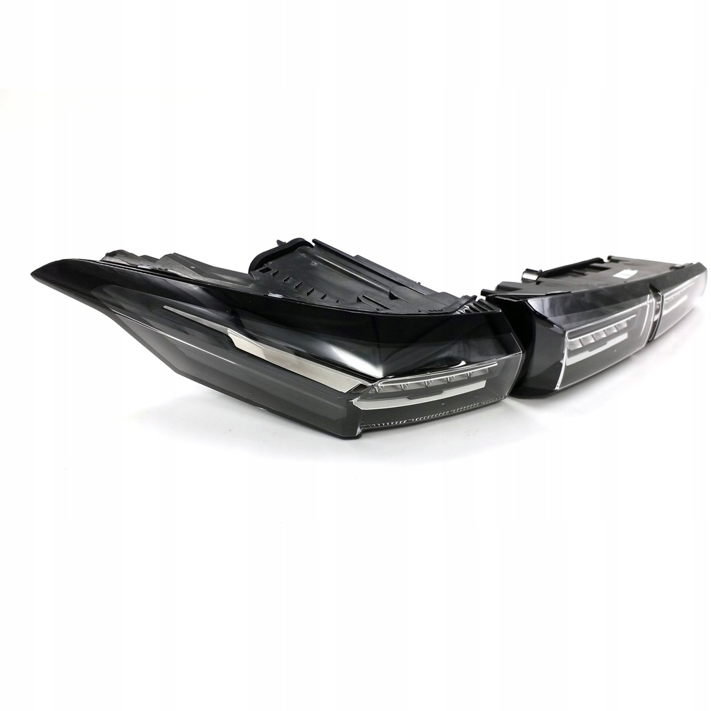 фото №8, Peugeot 308 iii набор света задних 9835299280-00