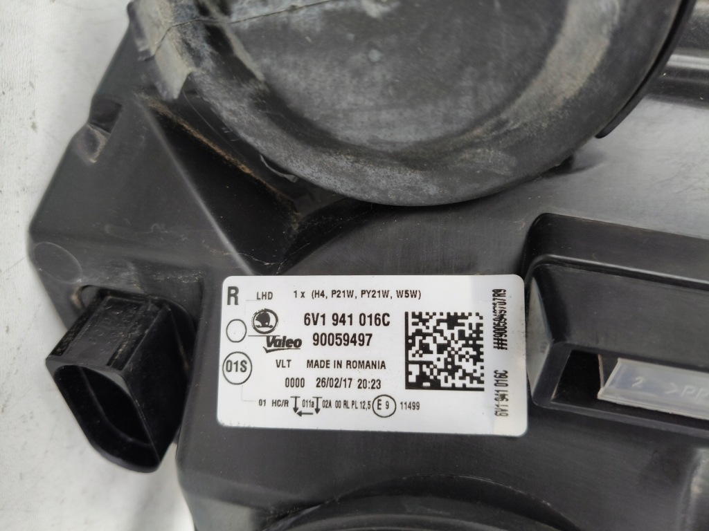 фото №11, Лампа правая фара skoda fabia iii 3 6v 6v0 14-