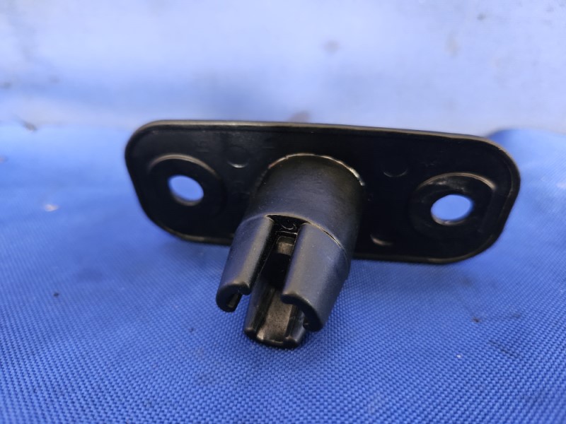 фото №1, Напрямна двері бокових розсувних jumpy iii expert iii proace ii