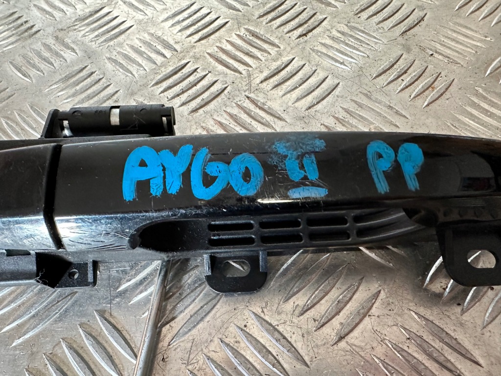 фото №2, Toyota aygo ii ручка дверь правая 3d