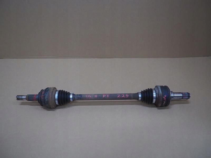 Купить Приводной вал приводная правый задний  lexus is 2 2.2 d