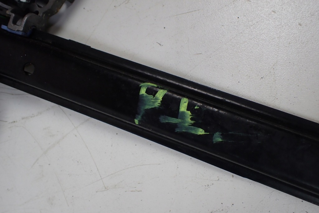 Підйомник скло лівий a2167200146 mercedes cl w216 в Україні