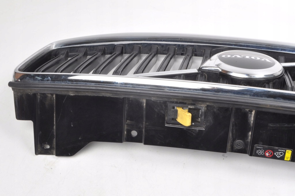 Volvo xc60 2 решітка  бампера решітка радіатора решітка радіатора 32291268 32291019 32386075 Київ