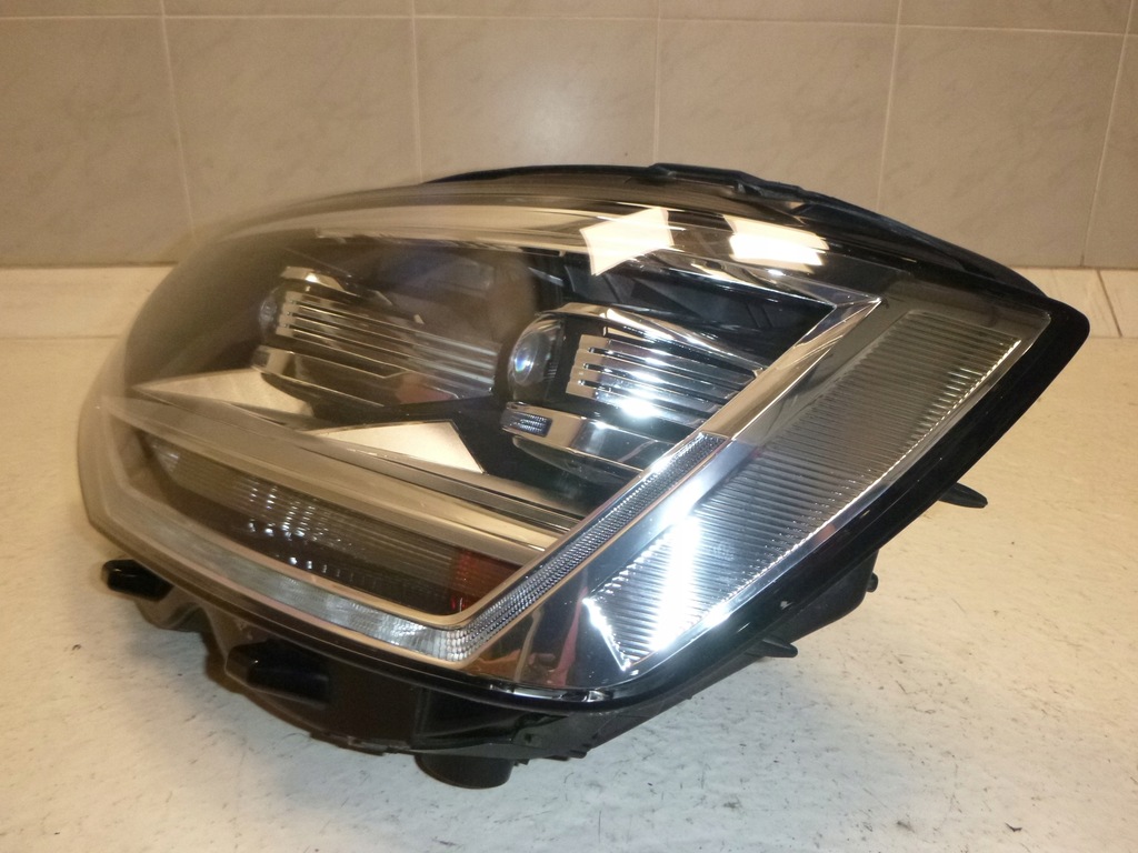 фото №10, Vw t6 multivan лампа левый перед 12 pin full led