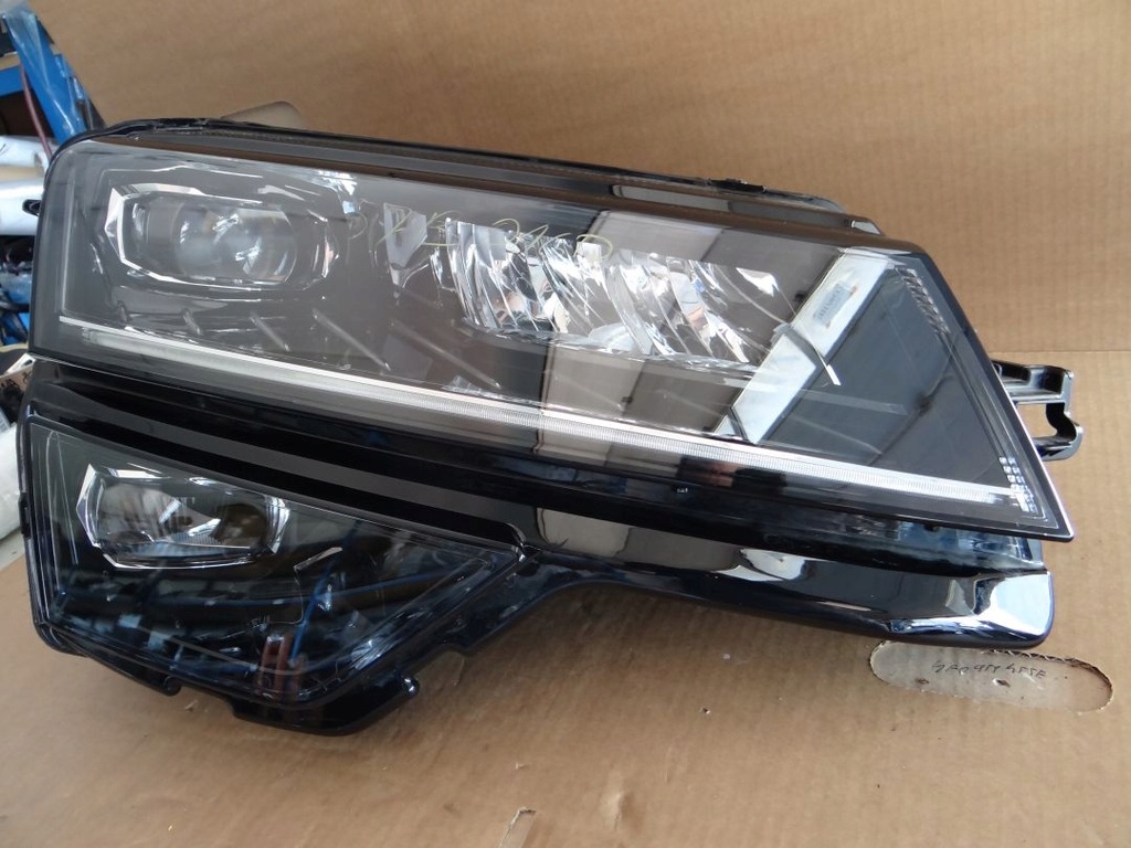 фото №16, Skoda оригинальный номер 57b941016d фара full led