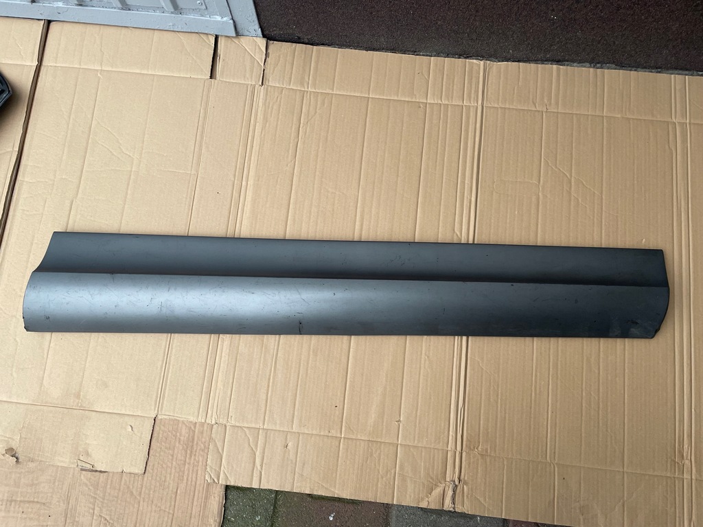 фото №1, Audi q7 4l молдинг двері правий перед передня 4l0853960h