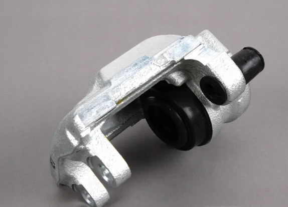 фото №2, Bmw 1 e87 rear left brake супорт 34216768697