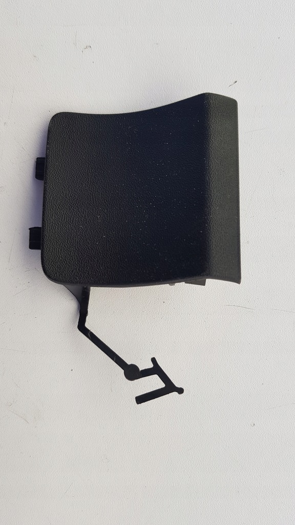 фото №1, Заглушка фаркоп задняя левая porsche cayenne eu