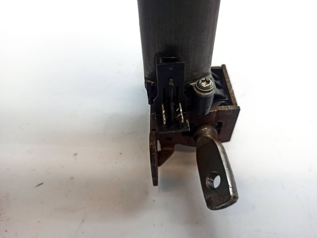 фото №12, Audi a4 s4 b8 8k 2009 моторчик регулировки сиденье