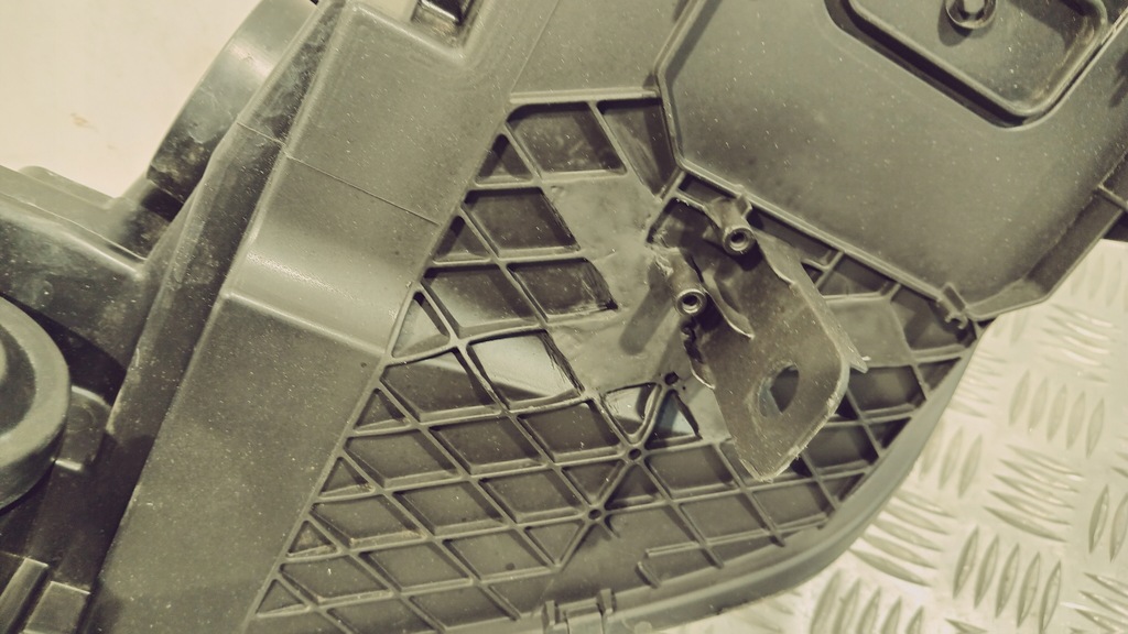 фото №15, Лампа перед skoda yeti 5l1 09-12 5l1941016 оригінал europa права