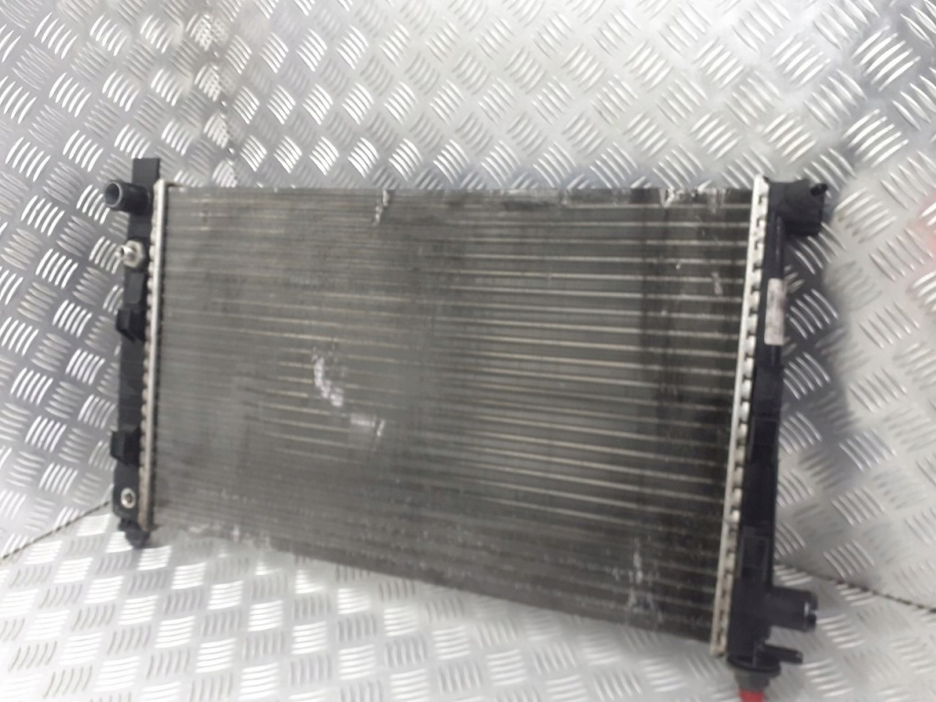 Купити Радіатор води mercedes w168 1.4 1685002002