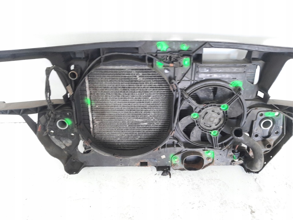 Audi a6 c5 2.4 30v 01r ремінь передній радіатор вентилятор 4b0805594 в Україні