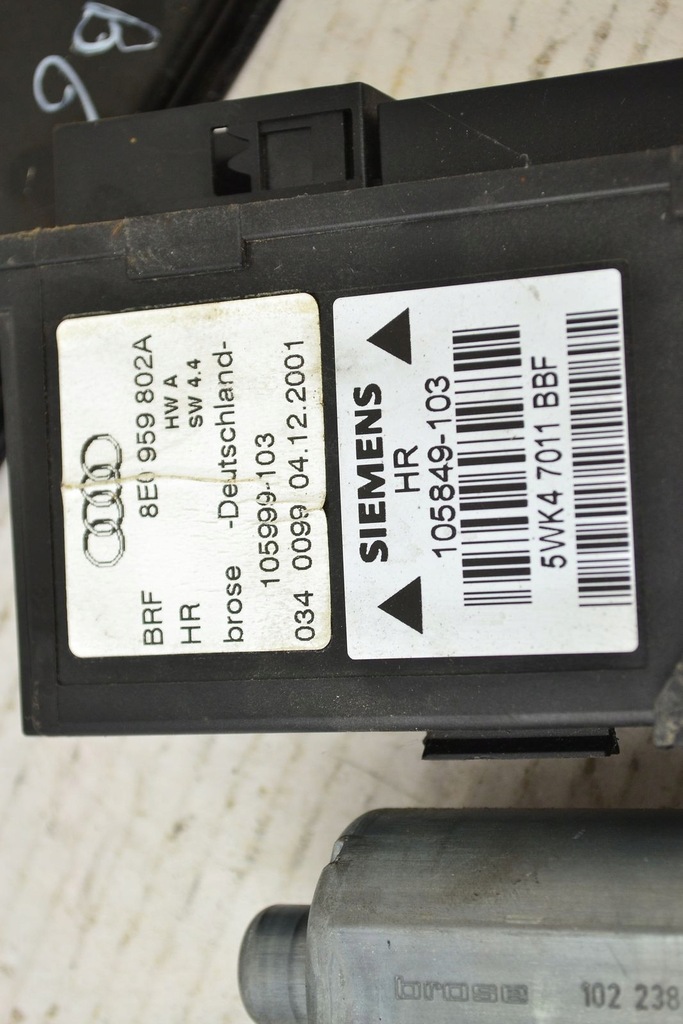 фото №5, Audi a4 b6 подъемник стекло правый задняя задний