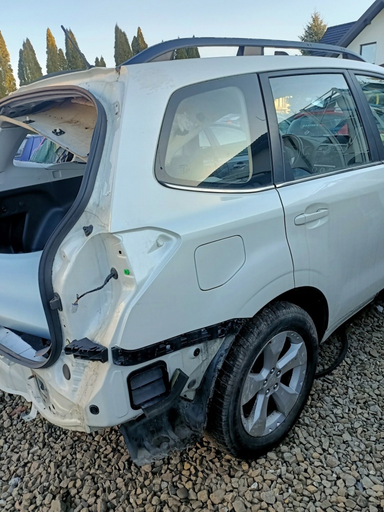 фото №1, Крыло правый задняя subaru forester iv 37j