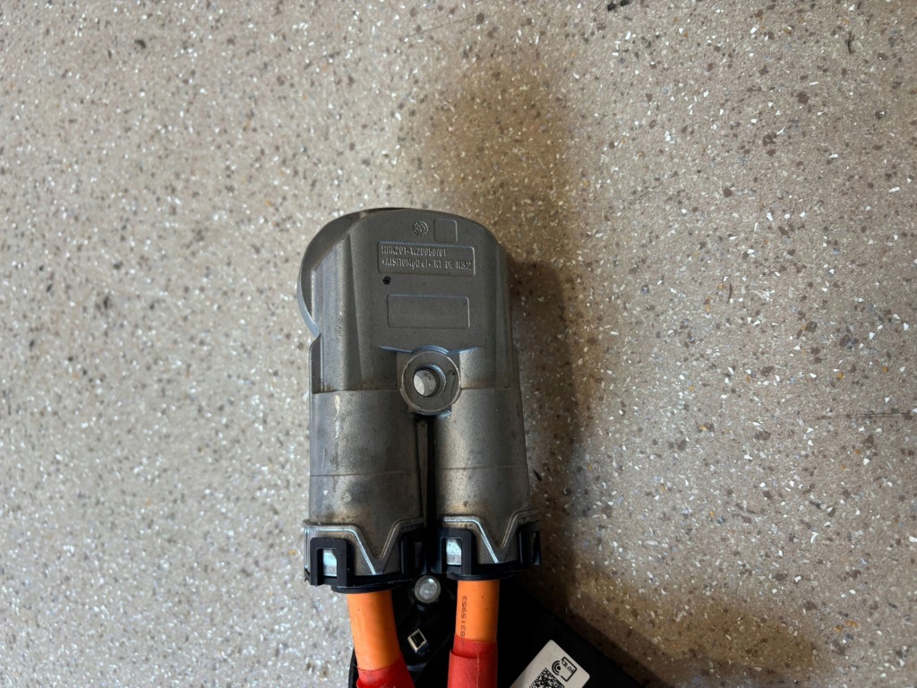 Шланг wysokiego напряжения bmw x1 u11 5a1c8d7 Оригинал