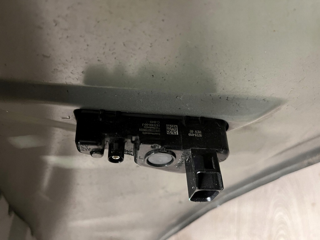 Tesla model 3 крыло  левое  перед камера поворотник Доставка