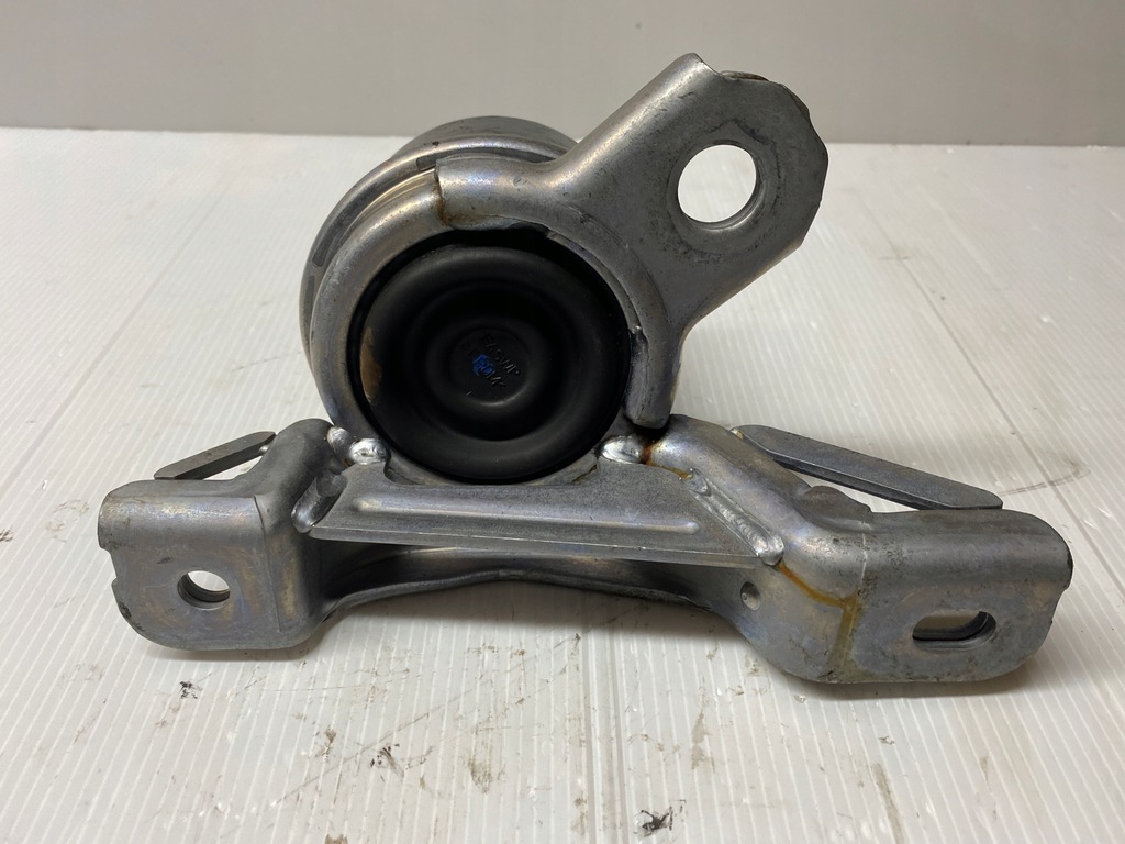 фото №3, Кронштейн подушка двигуна - range rover evoque 2.2 td4