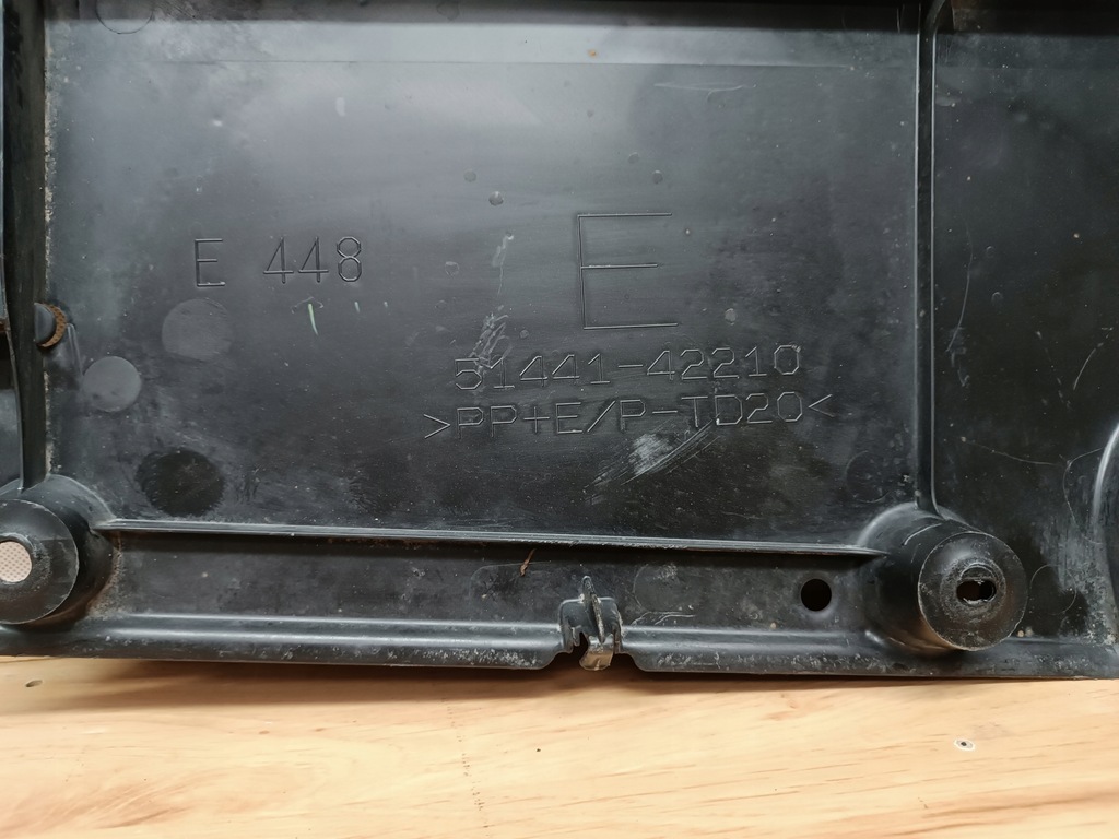 фото №9, Toyota bz4x плита osłoana pod бампер передний 51441-42210