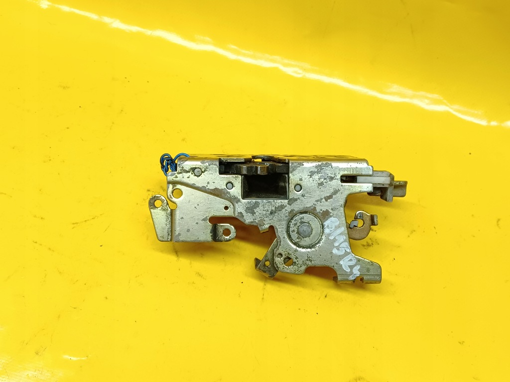 фото №7, Volkswagen оригінальний номер 9017200135 замок двері