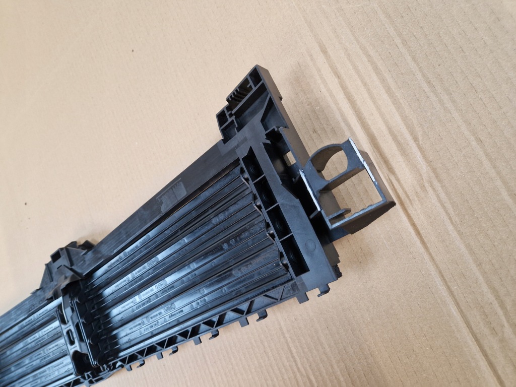 Mercedes w177 жалюзі повітропровід повітря a1778850003 Зі Шроту