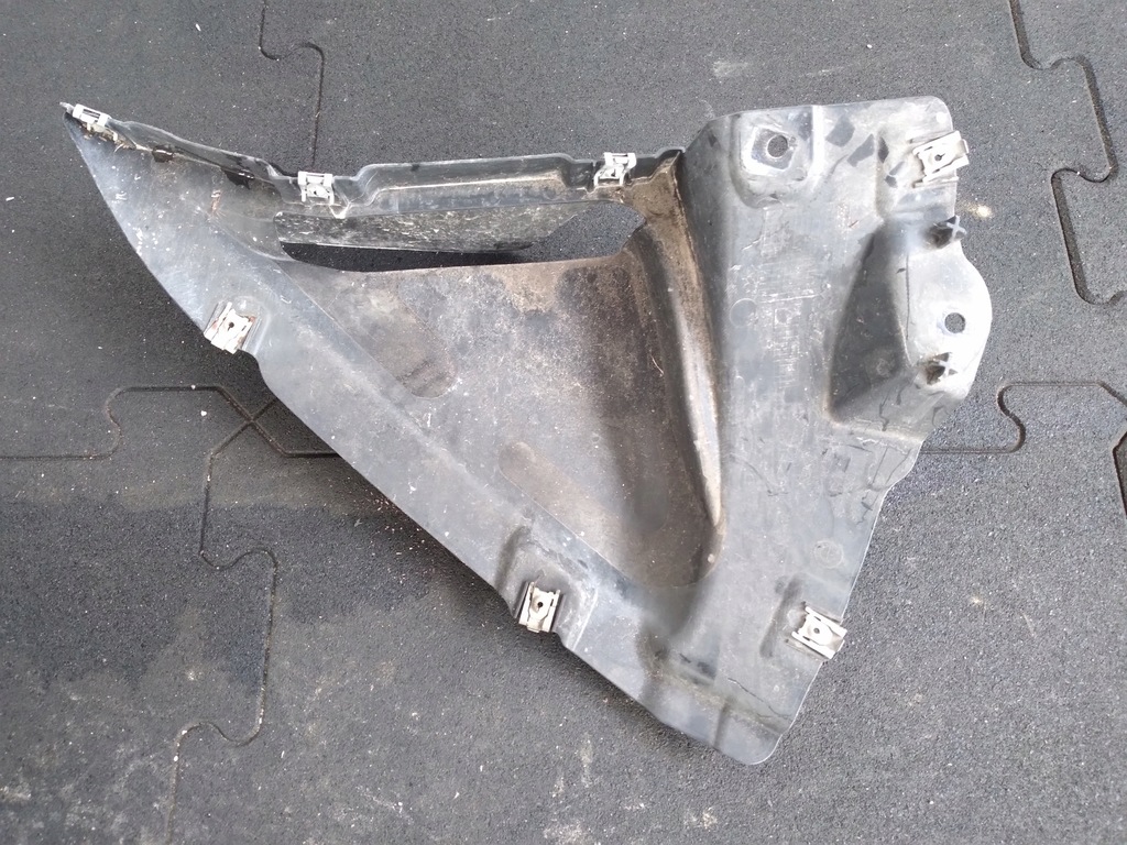 фото №1, Подкрылок правое bmw x5 f15 7304046 orginał