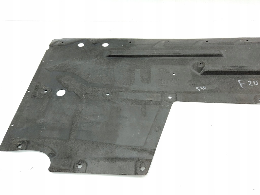 Bmw 2 f22 f23 накладка підвіска ліва 7241833 в Україні