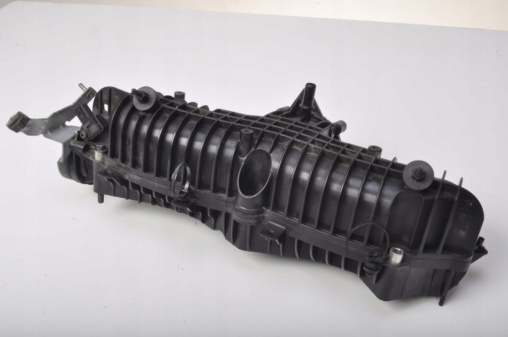 фото №1, Volvo xc60 ii t4 t5 t6 t8 коллектор впускной  31441970