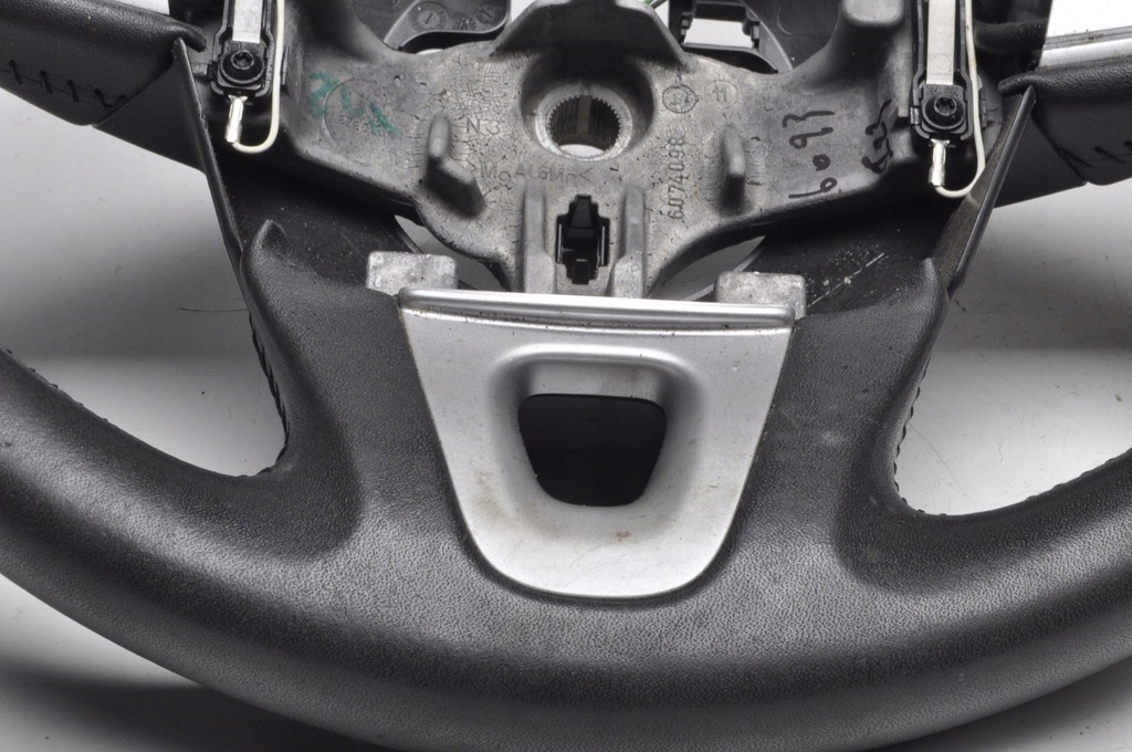 фото №5, Renault grand scenic iii повітропровід шкіряний