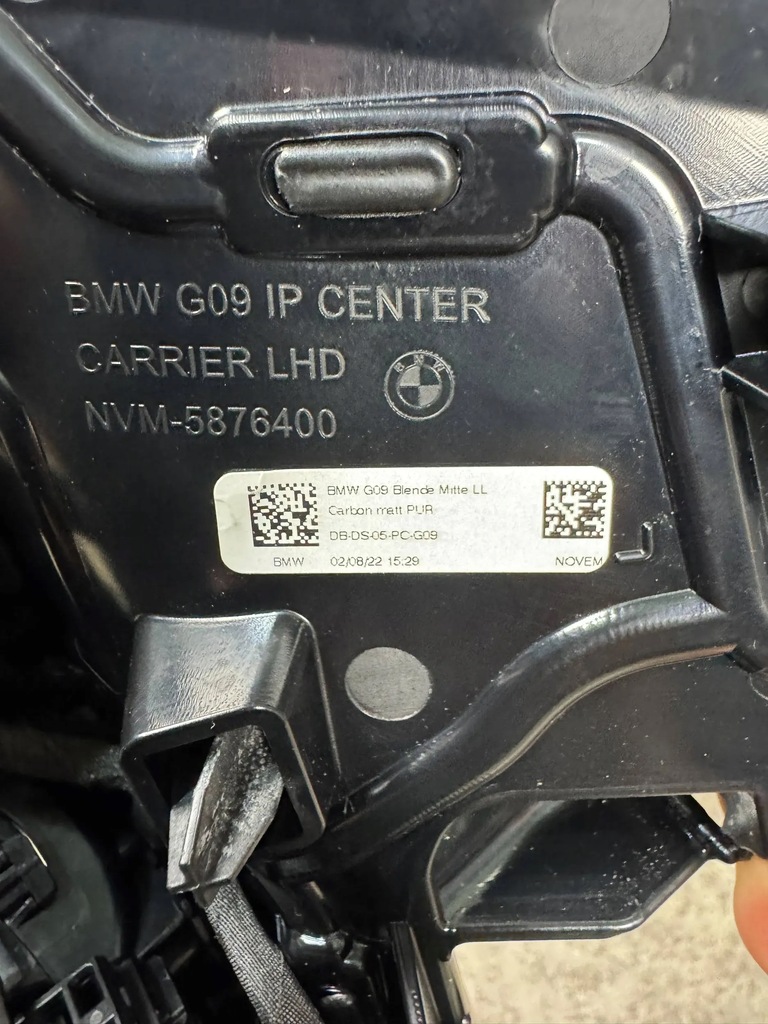 фото №10, Bmw xm g09 накладки декоры панели туннель карбон europa