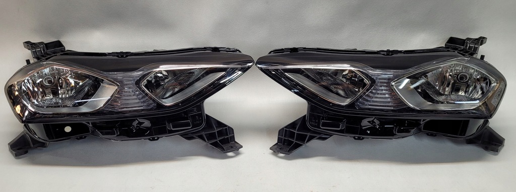 фото №1, Лампа перед левая правая citroen ds3 crossback