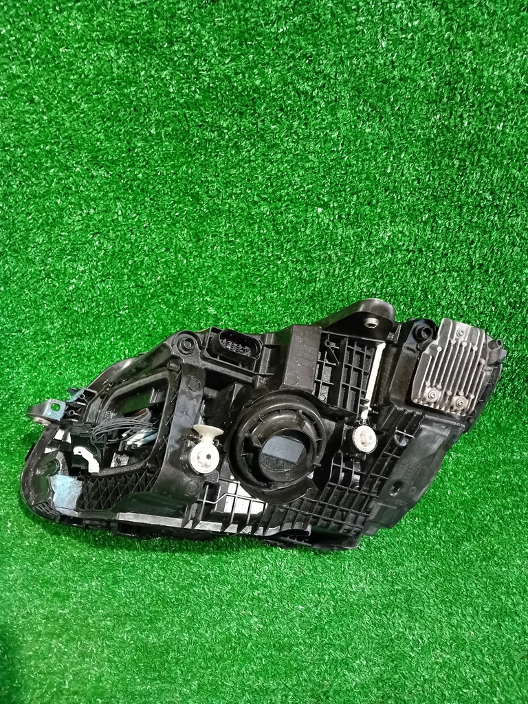 фото №5, Фара правый mercedes w205 lift full led