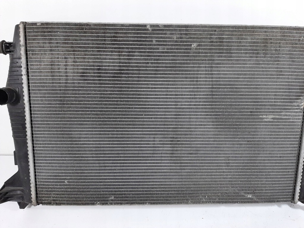 Renault scenic 3 рестайлинг  xmod 1.6dci 13r радиатор воды 214101448r Недорого