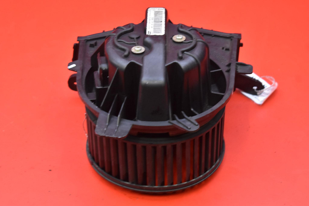 фото №4, Воздуходувка вентилятор обдув eu f666583v renault megane scenic 2 ii 03-06