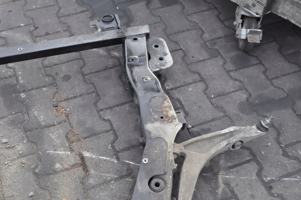 фото №9, Alfa romeo 159 2.4 jtdm 200km подрамник подрамник подвеска рычаг