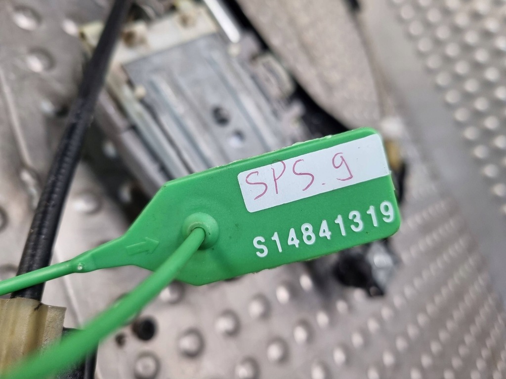 фото №8, Подъемник стекло левый перед 8n0837461 audi tt 8n