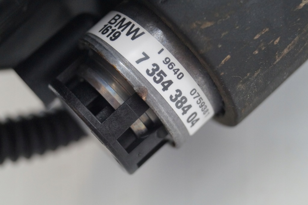 Купити Бак пасивний насос adblue bmw x3 g01 x4 g02 7377944 7354384 7314006