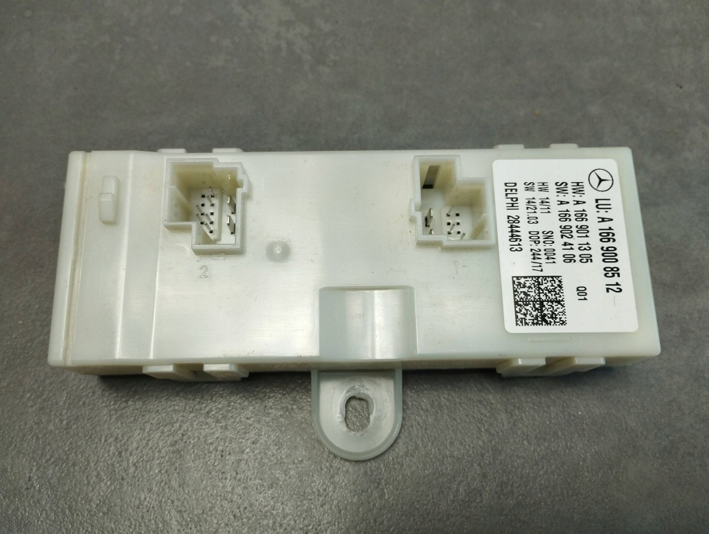 фото №1, Mercedes-benz gle w166 модуль кришки задня a1669008512