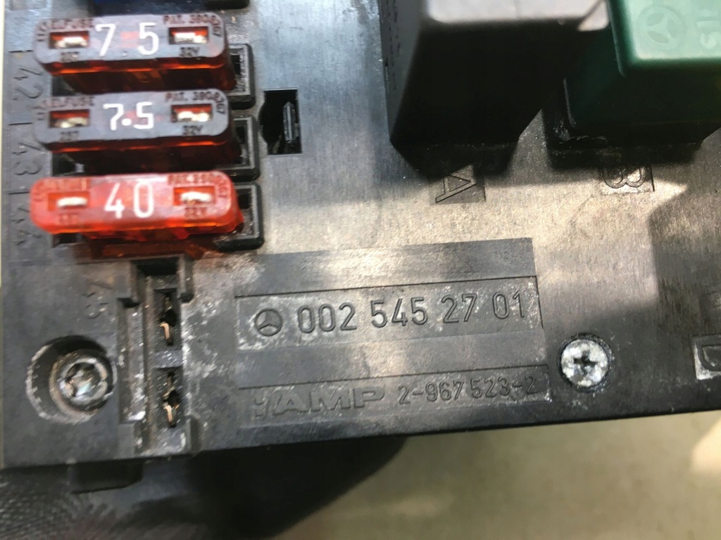 фото №7, Коробка предохранителей w210 2.3 0025452701